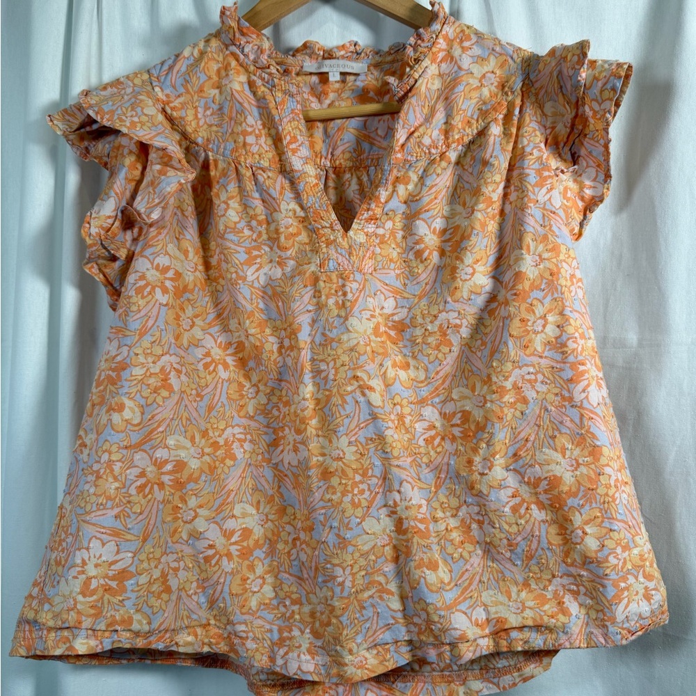 Floral Ruffle Blouse - Picture 2 of 3
